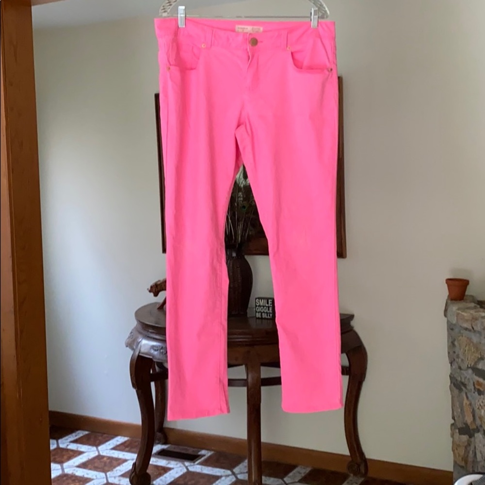Juniors pink jeans